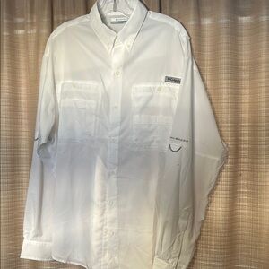 Columbia Men's White fishing Shirt
